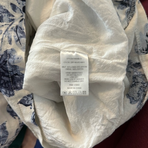 High rise floral print paper bag shorts - Picture 4 of 4